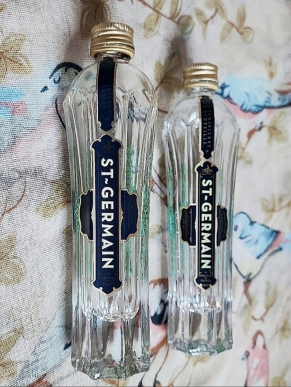 2 Saint St Germain French Empty Glass Liquor Bottle Bottles Root Plant Starters